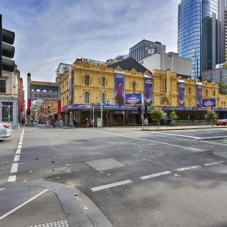 Bourke Street Urban Retreat Appartement Melbourne Buitenkant foto